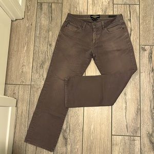 Men’s like new lucky brand jeans 34-32